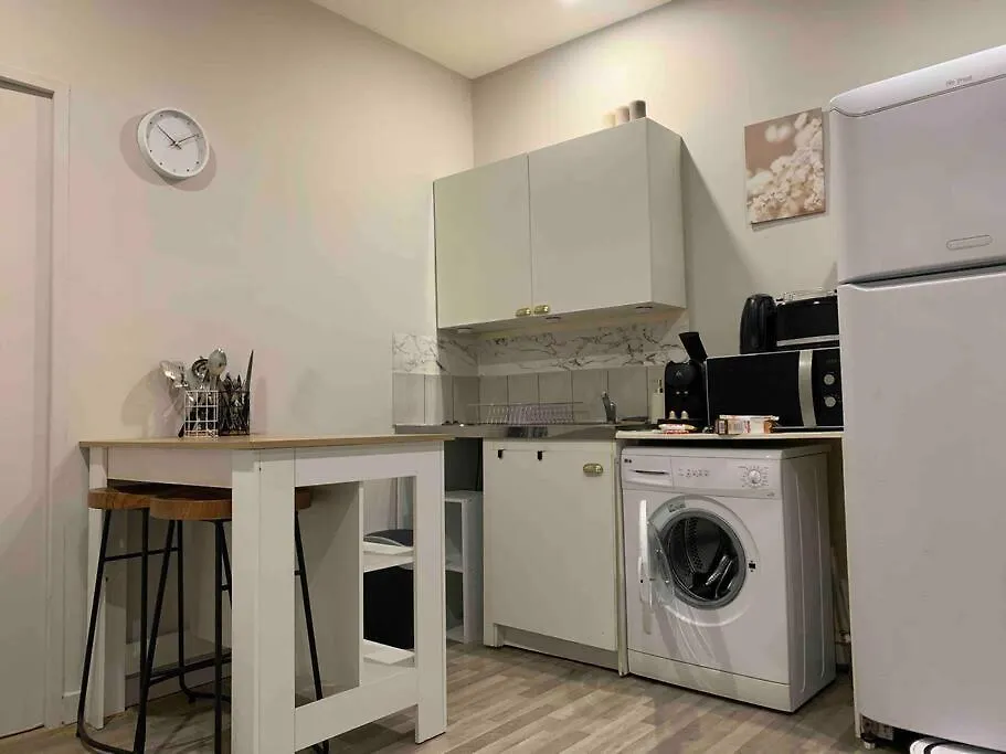 Chez Maryline-Joli T2 Spacieux Villeurbanne 0*,  France